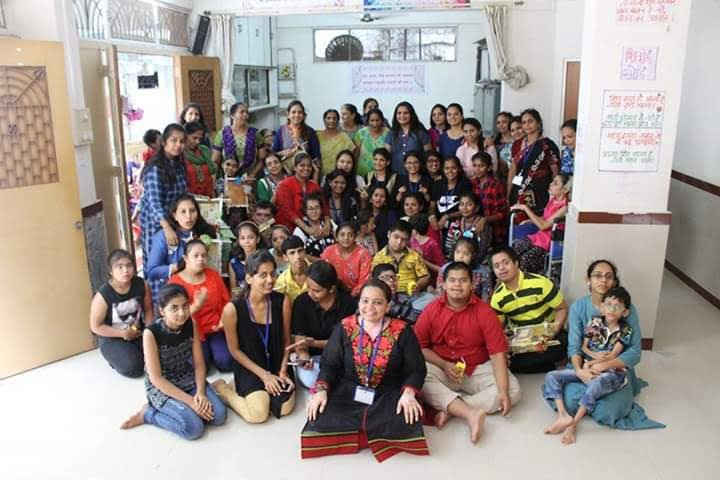 STUDENTS (2)